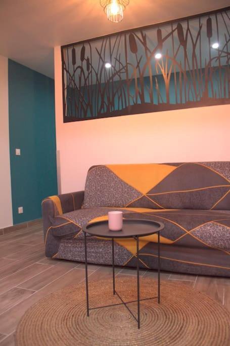 Logement Cosy - Proche Du Prado Bourges Buitenkant foto