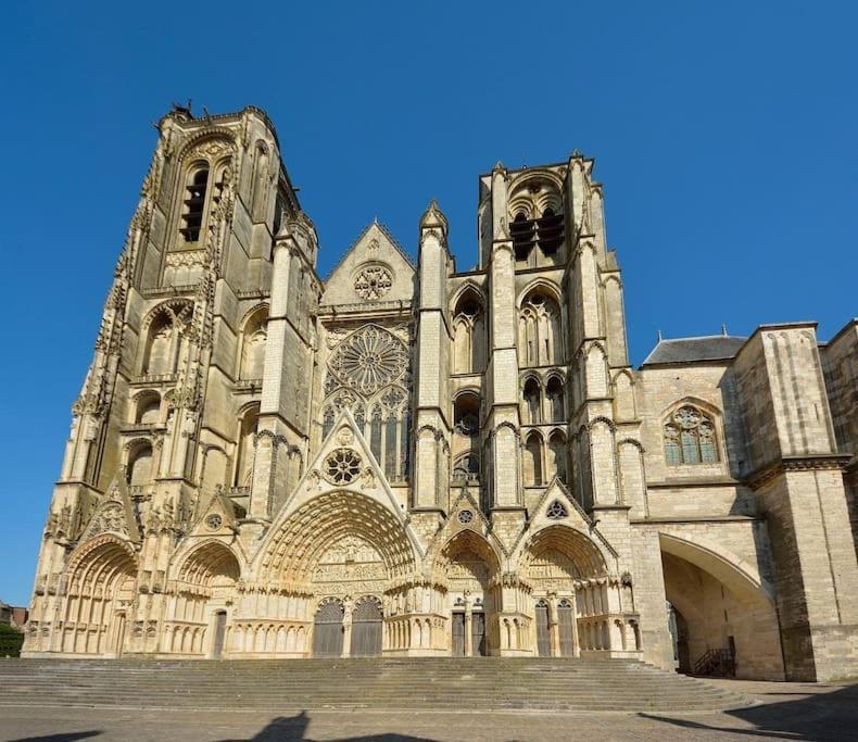 Logement Cosy - Proche Du Prado Bourges Buitenkant foto