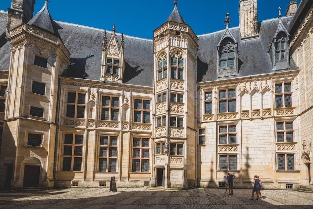 Logement Cosy - Proche Du Prado Bourges Buitenkant foto